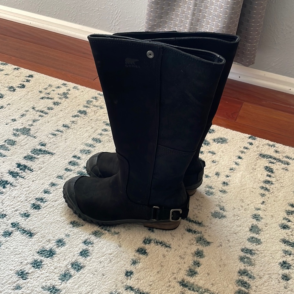 Sorel Slimboot size 6